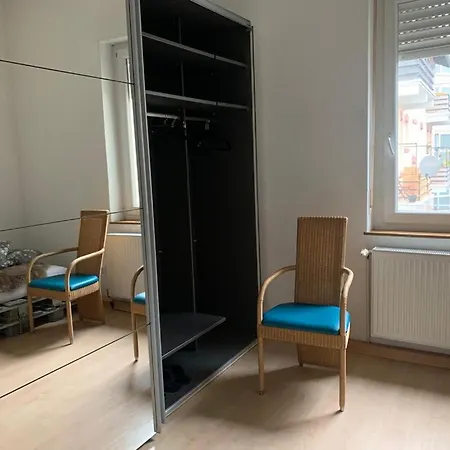Schöne, Zentrale Am Nationaltheater Mannheim